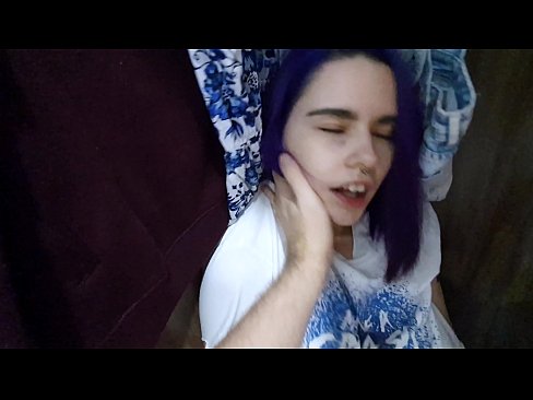 ❤️ Dolapta ablamı buldum ve boşalmasına yardım etti Güzel porno tr.sexindrag.ru ﹏